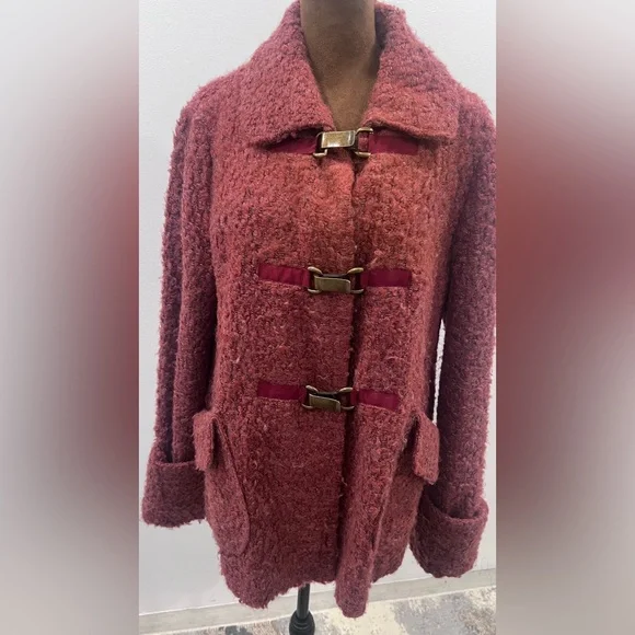 Tabitha Coat - Picture 6 of 7